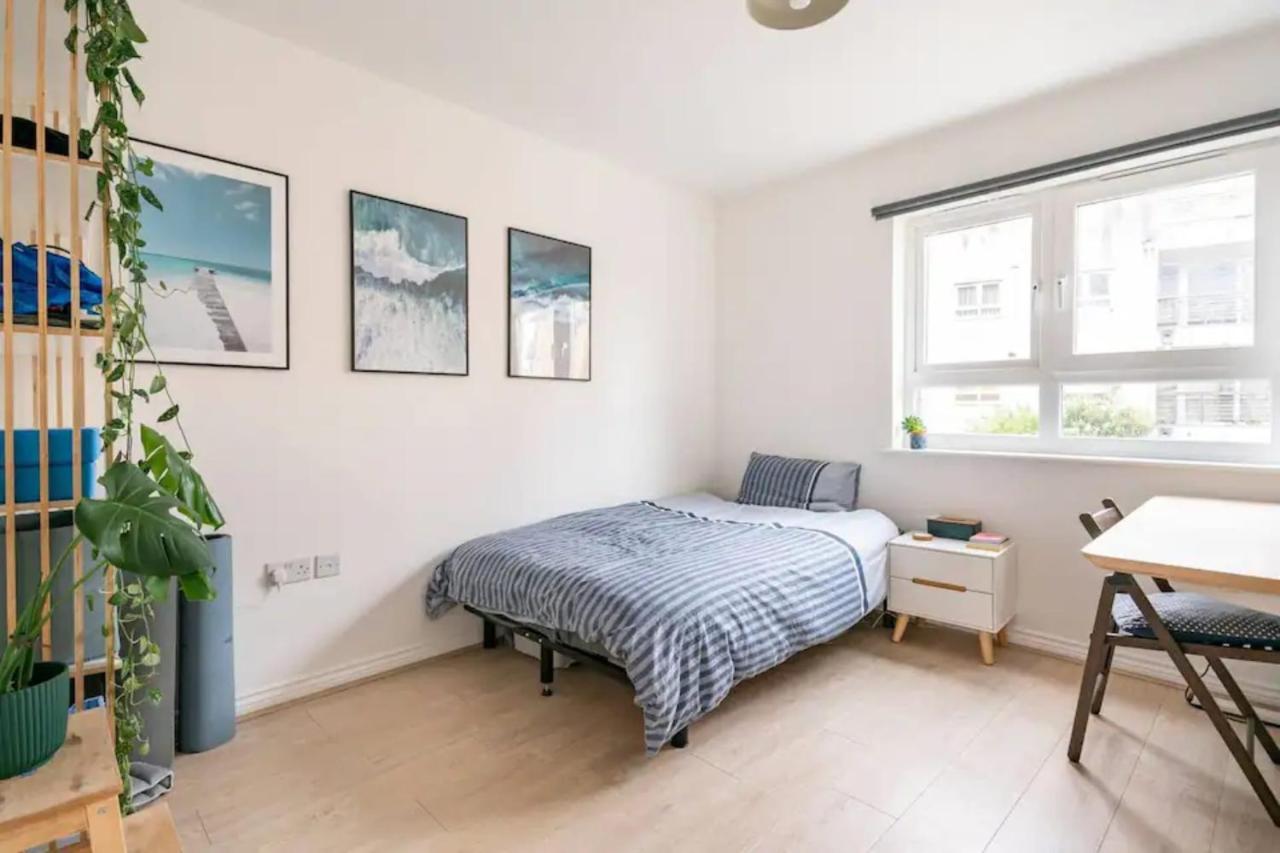 Vibrant & Modern 1Bd Flat - Hackney Leilighet London Eksteriør bilde