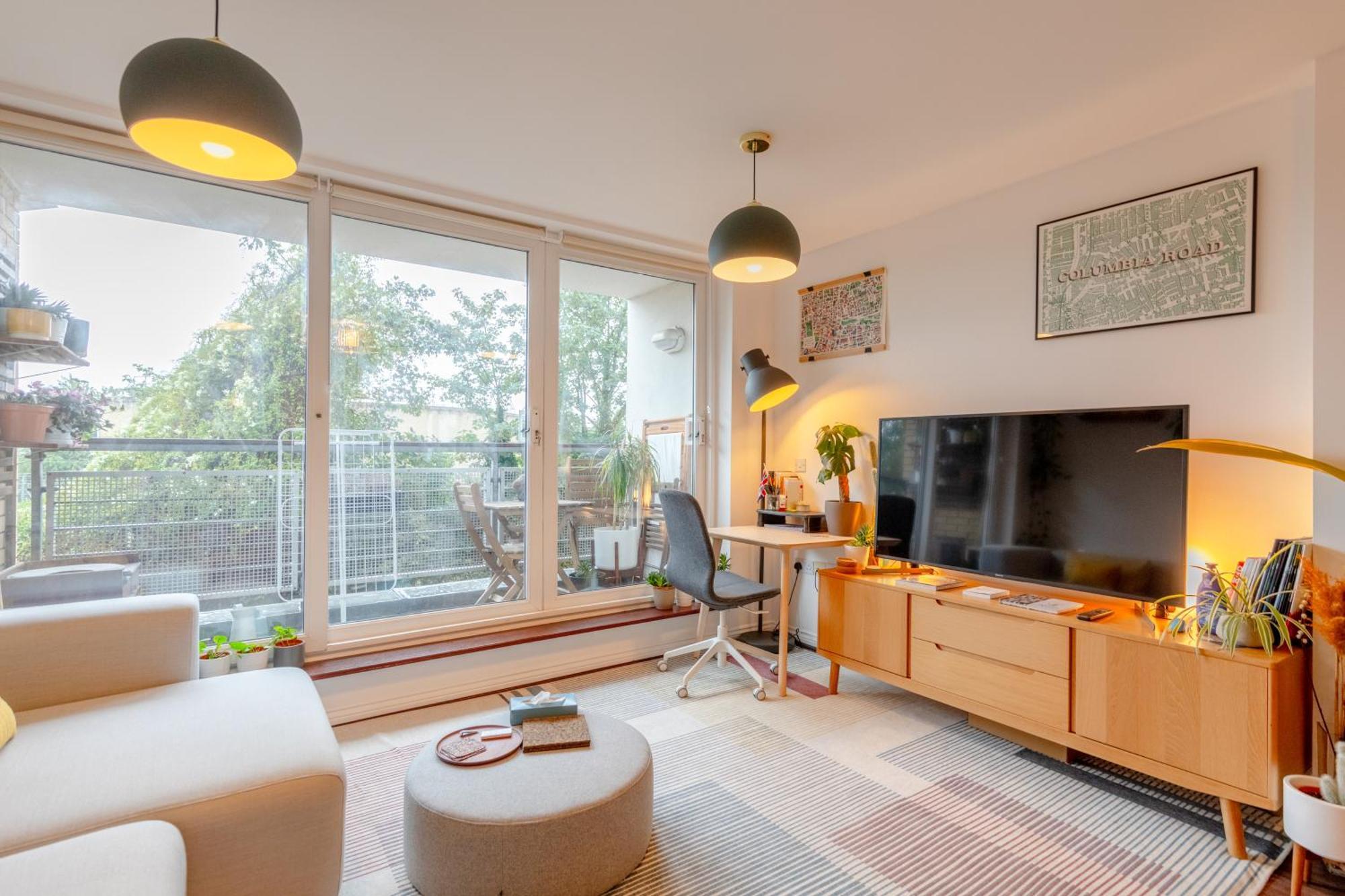 Vibrant & Modern 1Bd Flat - Hackney Leilighet London Eksteriør bilde