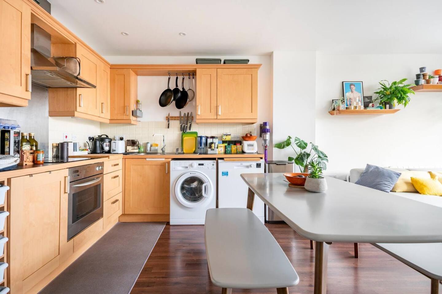 Vibrant & Modern 1Bd Flat - Hackney Leilighet London Eksteriør bilde